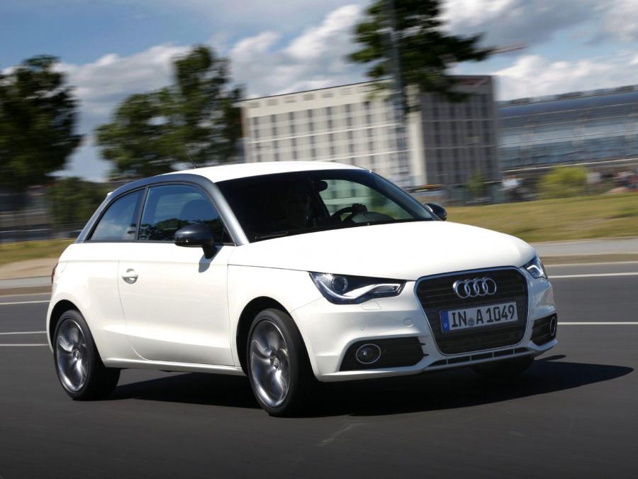  Audi A1 TFSI 2010 года  (фото 26 из 29)